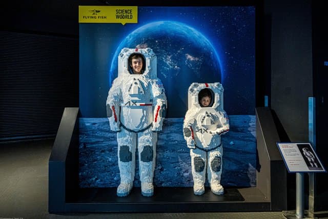 ARTEMIS ADVENTURE WITH LEGO® BRICKS interactive Astronaut Suite Display in the exhibition